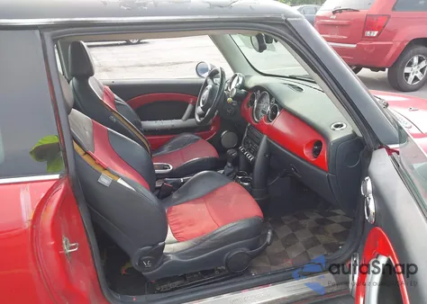 2006 Mini Cooper S z USA, uszkodzony, nr VIN WMWRE33576TJ35157